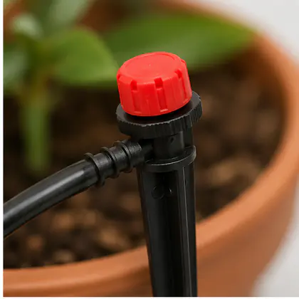 Detalhe de Kit de Irrigação para Vasos